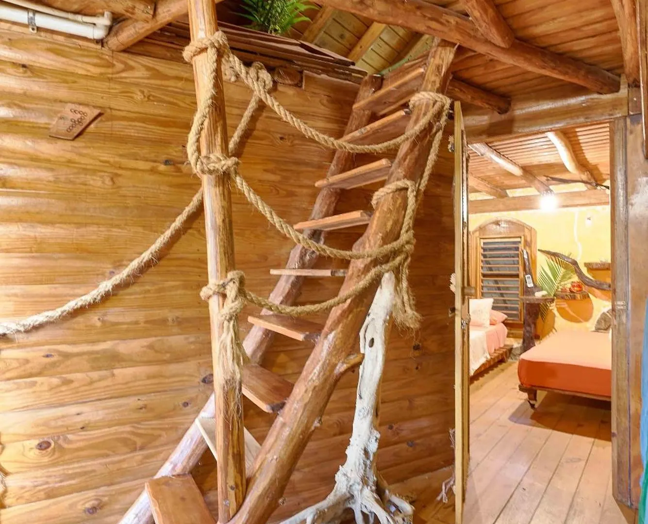 Chalet Tropical Hotel & Restaurant-Pizzeria 4*, Las Galeras